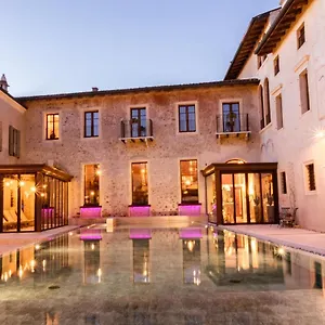 https://corte-regia-relais-spa.hotelinveneto.com